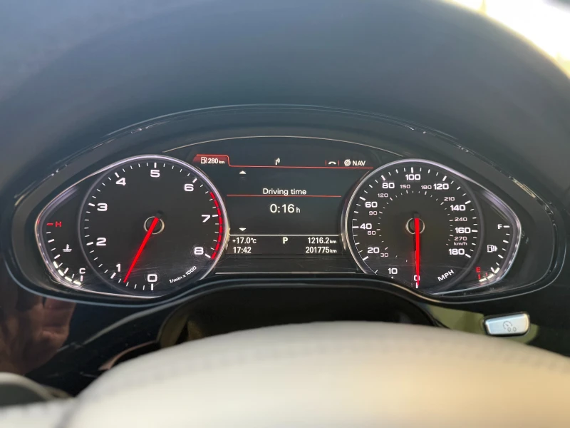 Audi A8 L 6 МЕСЕЦА ГАРАНЦИЯ/3.0 333кс. Matrix/ВсичкиЕкстри, снимка 12 - Автомобили и джипове - 52226996