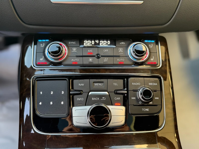 Audi A8 L 6 МЕСЕЦА ГАРАНЦИЯ/3.0 333кс. Matrix/ВсичкиЕкстри, снимка 10 - Автомобили и джипове - 52226996