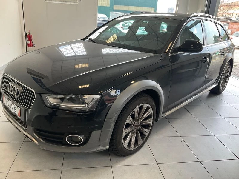 Audi A4 Allroad 3.0 V6 TDI Facelift, снимка 1 - Автомобили и джипове - 48622853