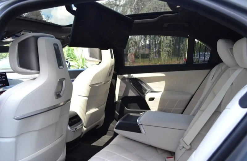 BMW 750 e xDrive M-Sport - изображение 9