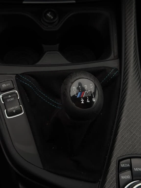 BMW M2 * РЪЧКА * КАМЕРА * ПОДГРЕВ, снимка 9 - Автомобили и джипове - 54883470