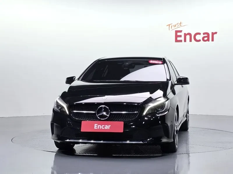Mercedes-Benz A 200 W176