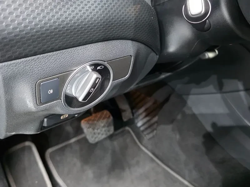 Mercedes-Benz A 200 W176, снимка 16 - Автомобили и джипове - 55935804