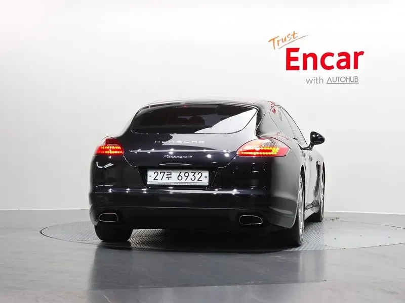 Porsche Panamera 3.6 AWD - САМО 30% АВАНС, снимка 8 - Автомобили и джипове - 56255619