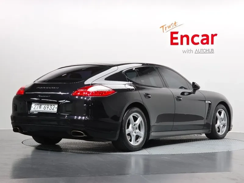 Porsche Panamera 3.6 AWD - САМО 30% АВАНС, снимка 3 - Автомобили и джипове - 56255619
