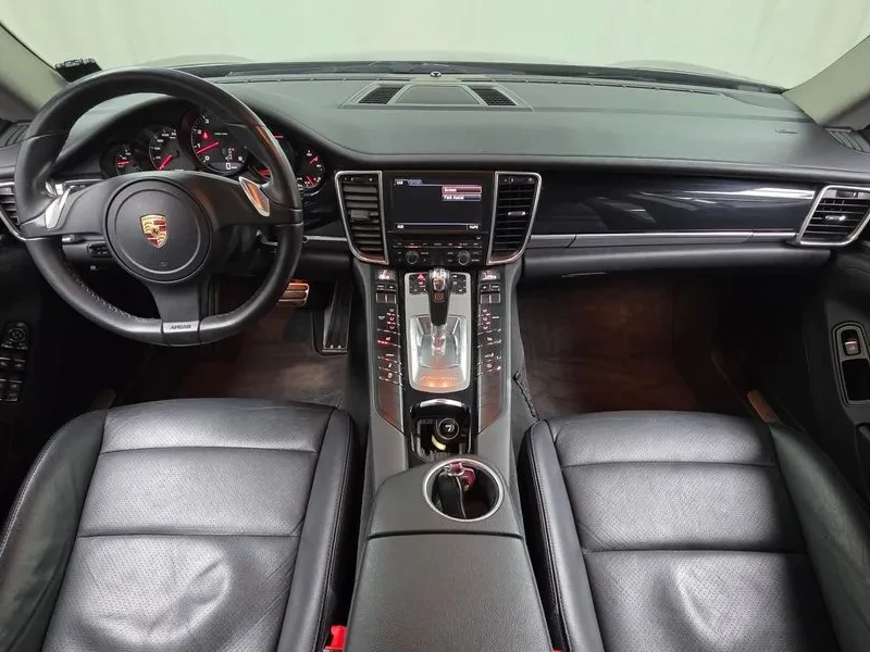 Porsche Panamera 3.6 AWD - САМО 30% АВАНС, снимка 13 - Автомобили и джипове - 56255619