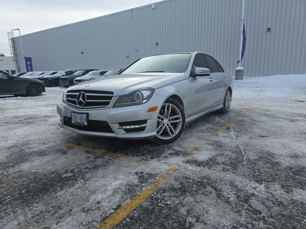 Mercedes-Benz C 300 * CARFAX * ЦЕНА ДО БГ, снимка 1