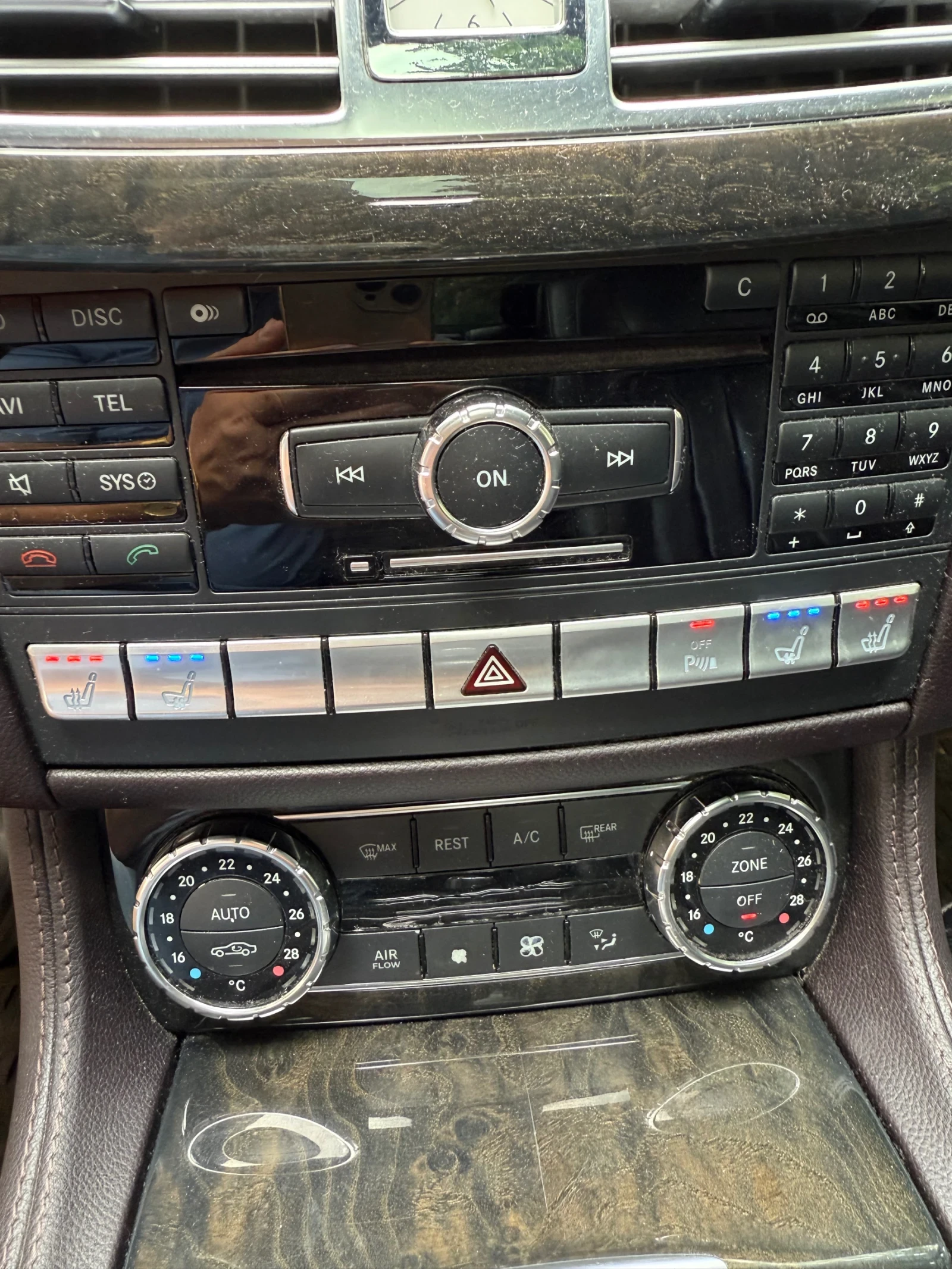 Mercedes-Benz CLS 350 CDI - изображение 8