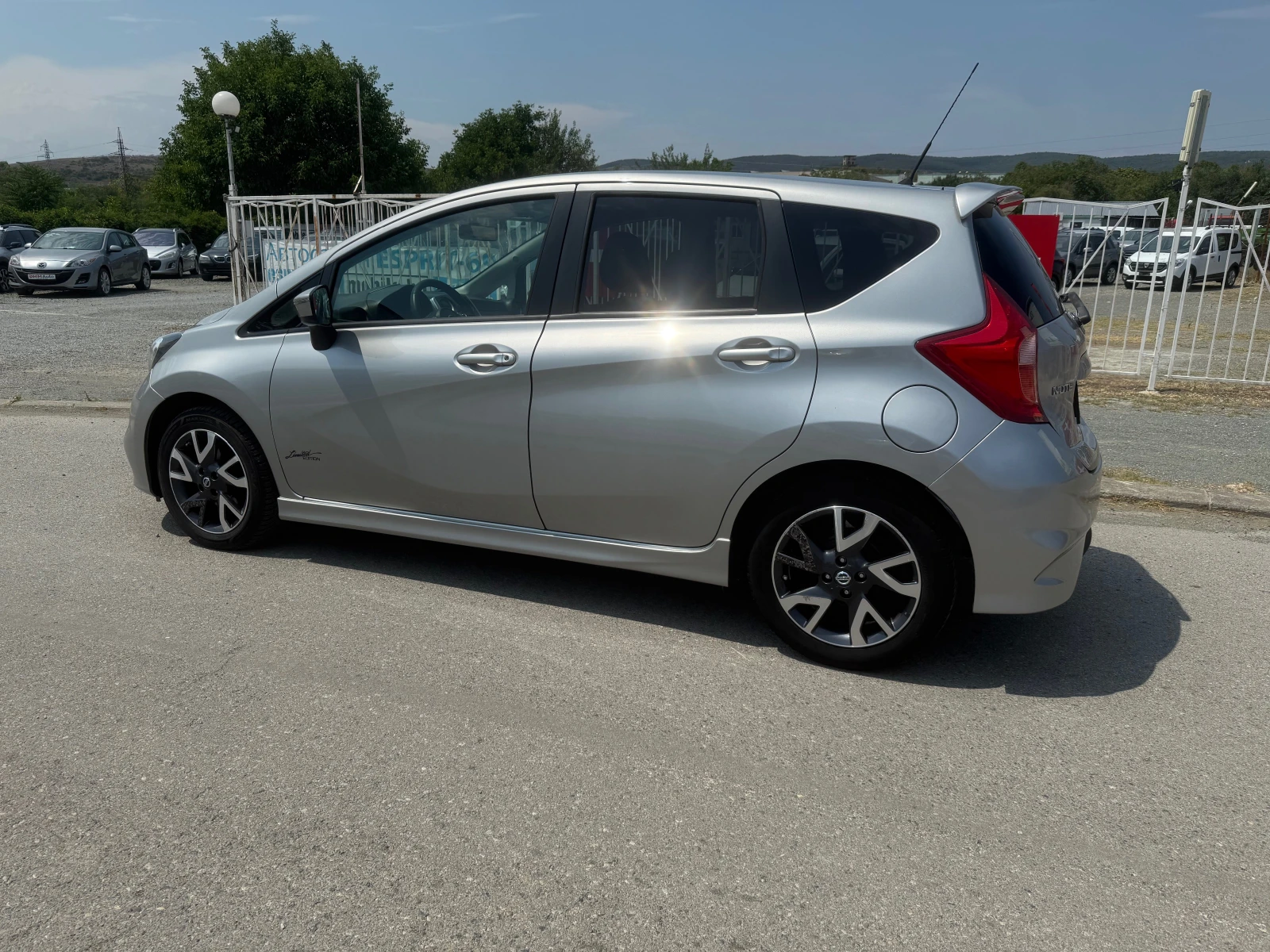 Nissan Note AUT. SPORT ШВЕЙЦАРИЯ - изображение 2