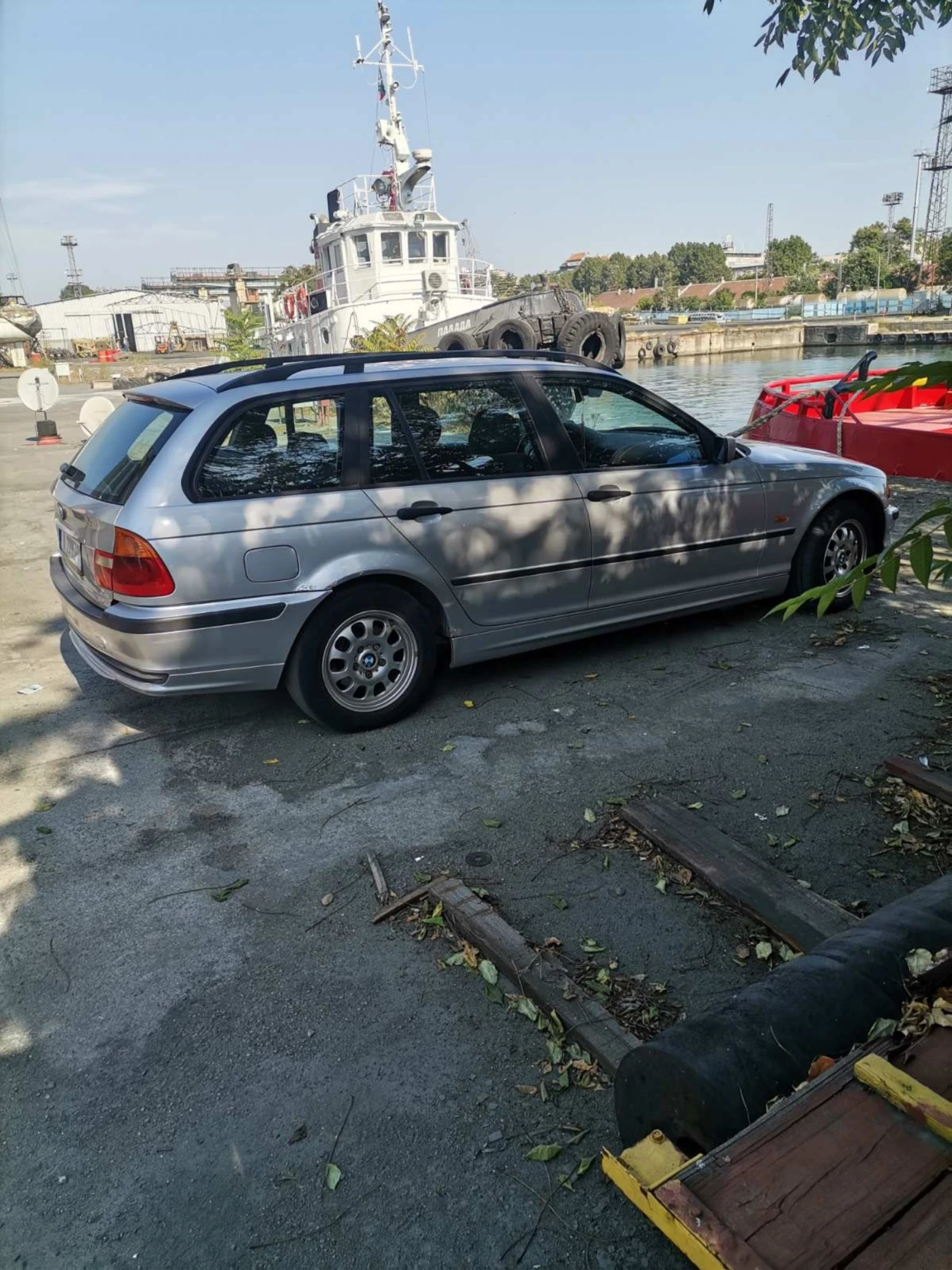 BMW 320  - изображение 5