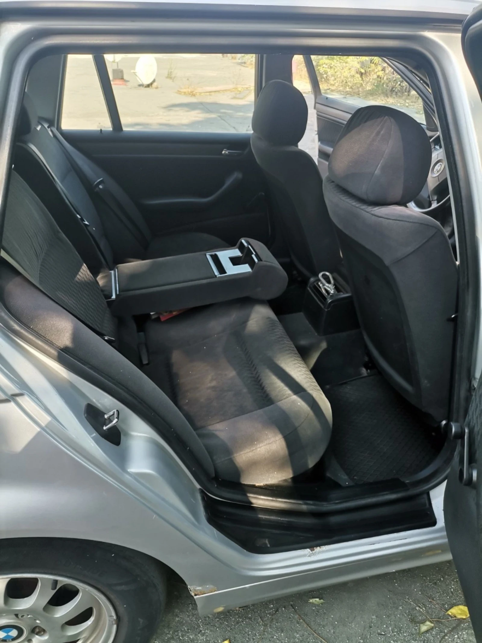BMW 320  - изображение 7