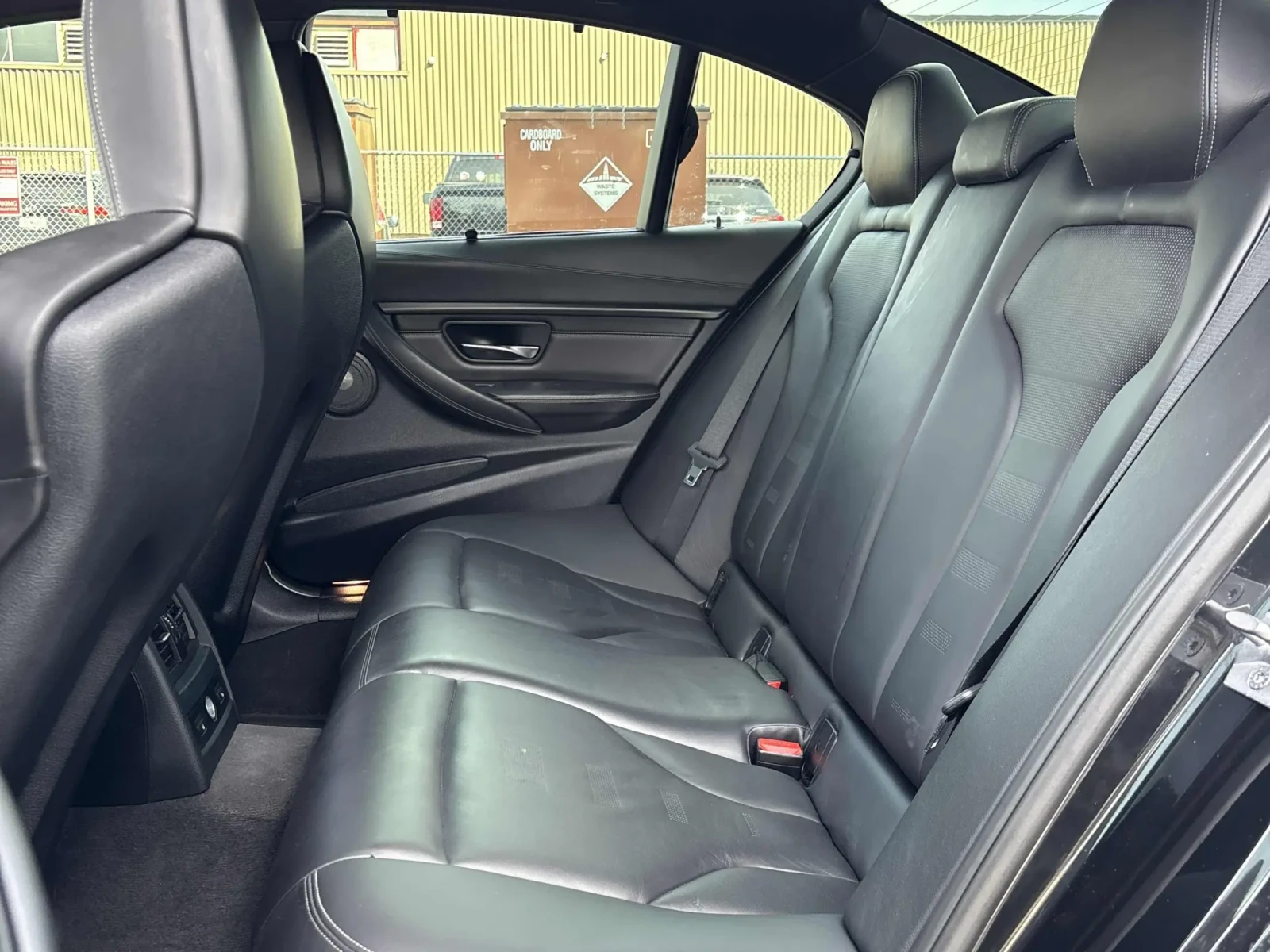 BMW M3 CARFAX    | Mobile.bg   13