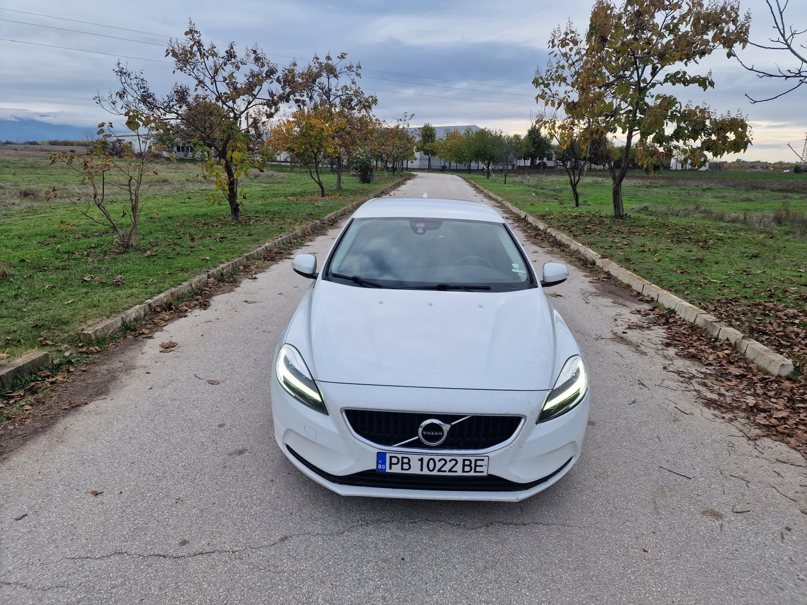 Volvo V40 2.0D automat  | Mobile.bg   1