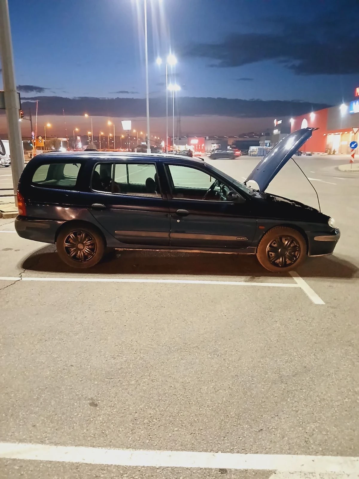 Renault Megane 1.9 dTi - изображение 4