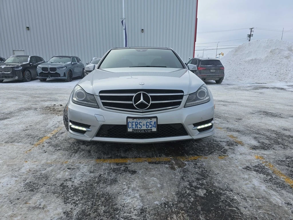 Mercedes-Benz C 300 * CARFAX * ���� �� �� | Mobile.bg � ����������� 2