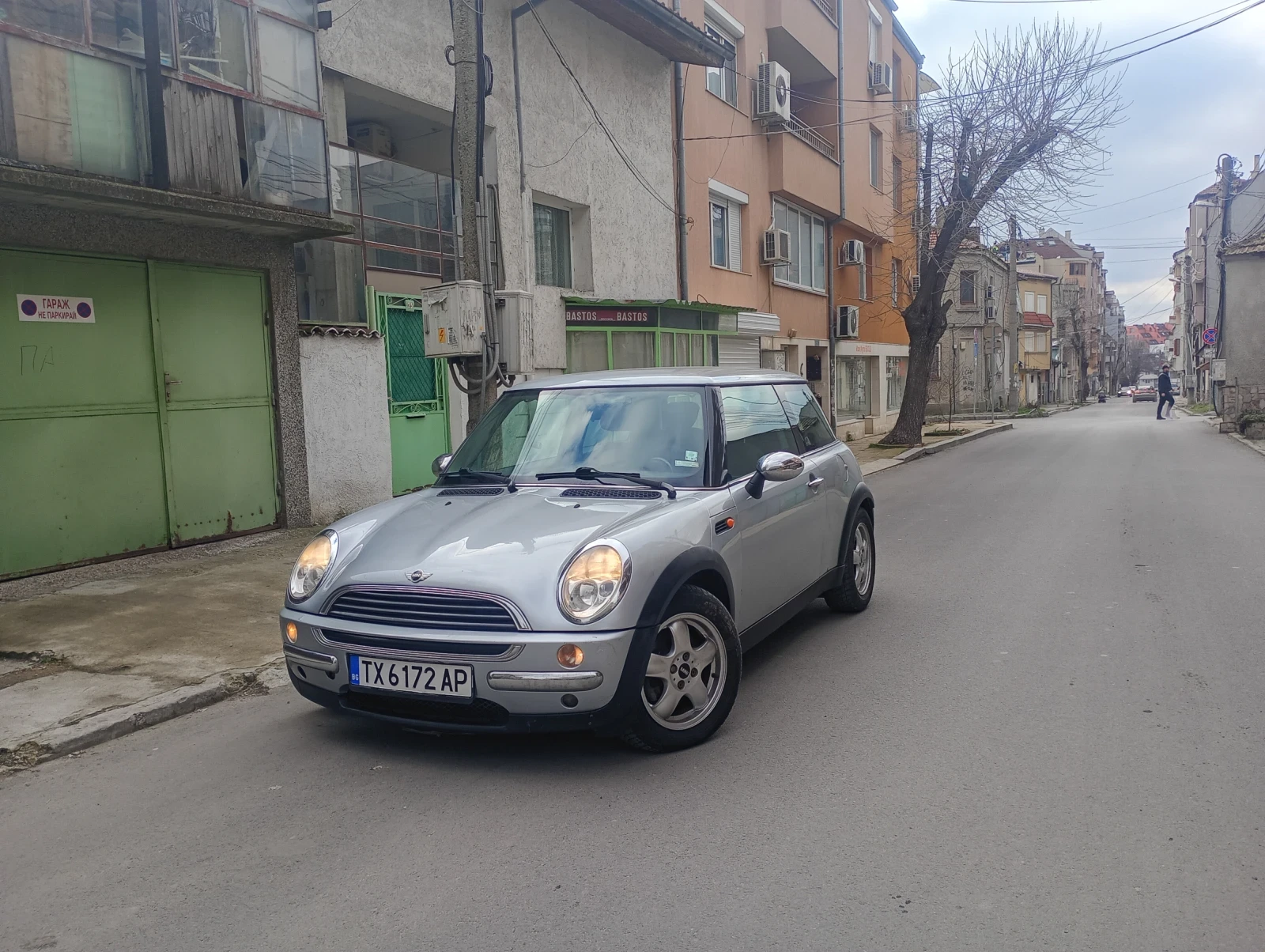 Mini Cooper 1.6 116к.с. Климатик Нови Гуми 