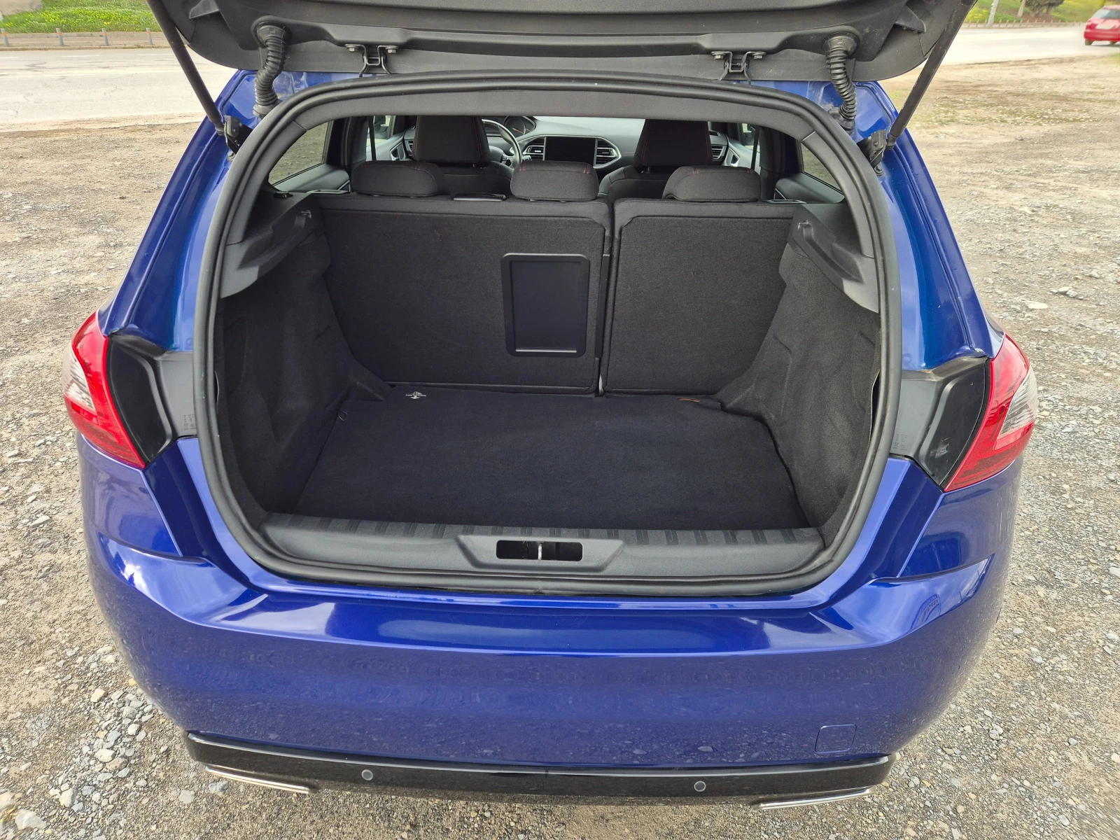 Peugeot 308 1.2i GT Line, снимка 11 - Автомобили и джипове - 53976277