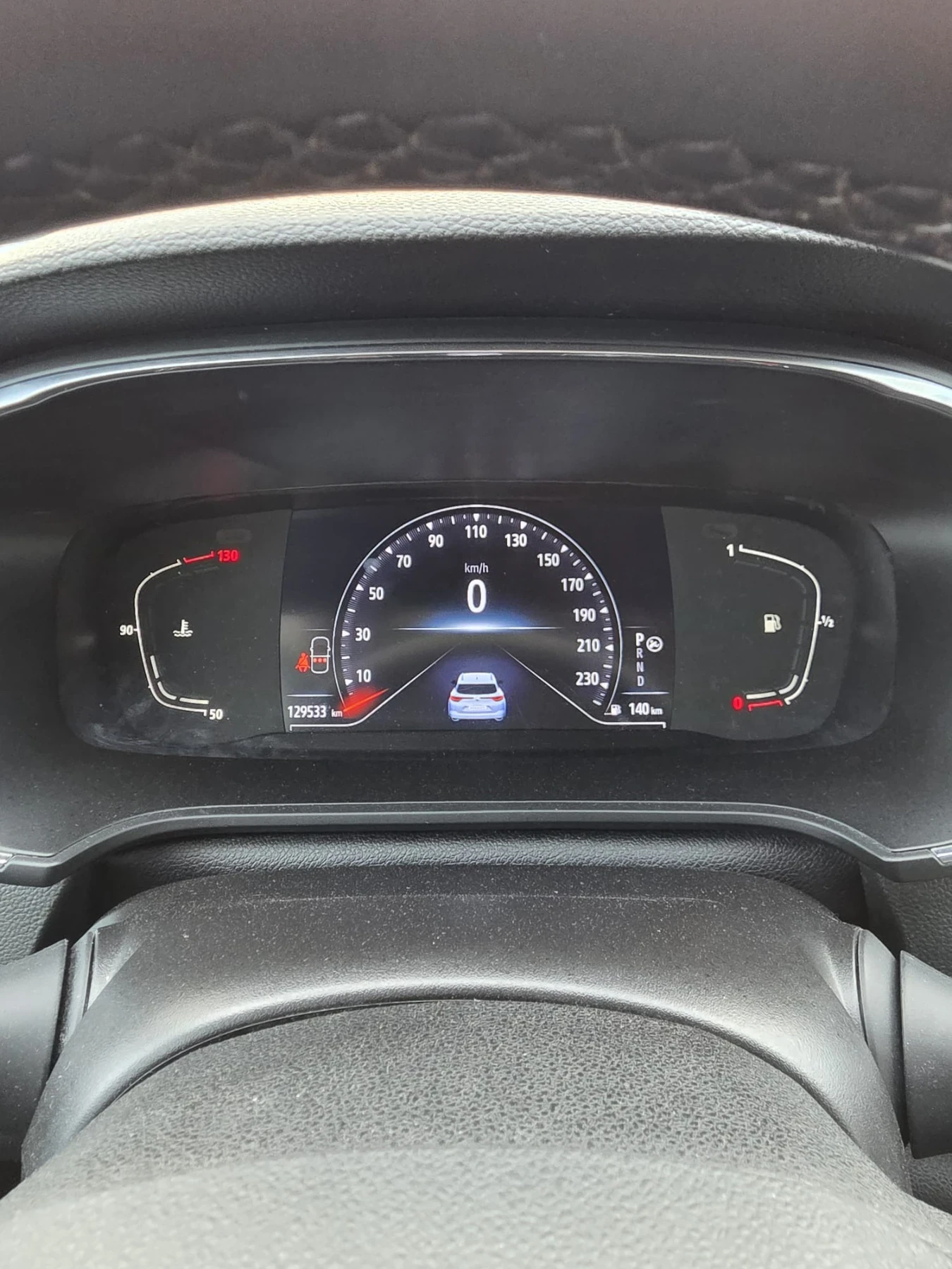 Renault Megane 1.5dci AT Grandtour, снимка 9 - Автомобили и джипове - 54088142