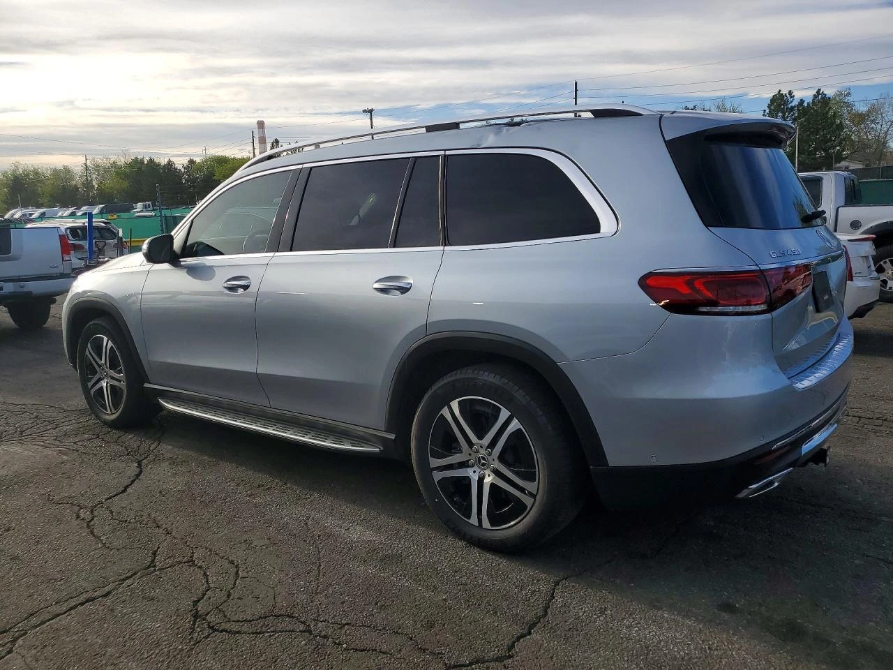 Mercedes-Benz GLS 450 3.0l 4Matic, снимка 2 - Автомобили и джипове - 54705208