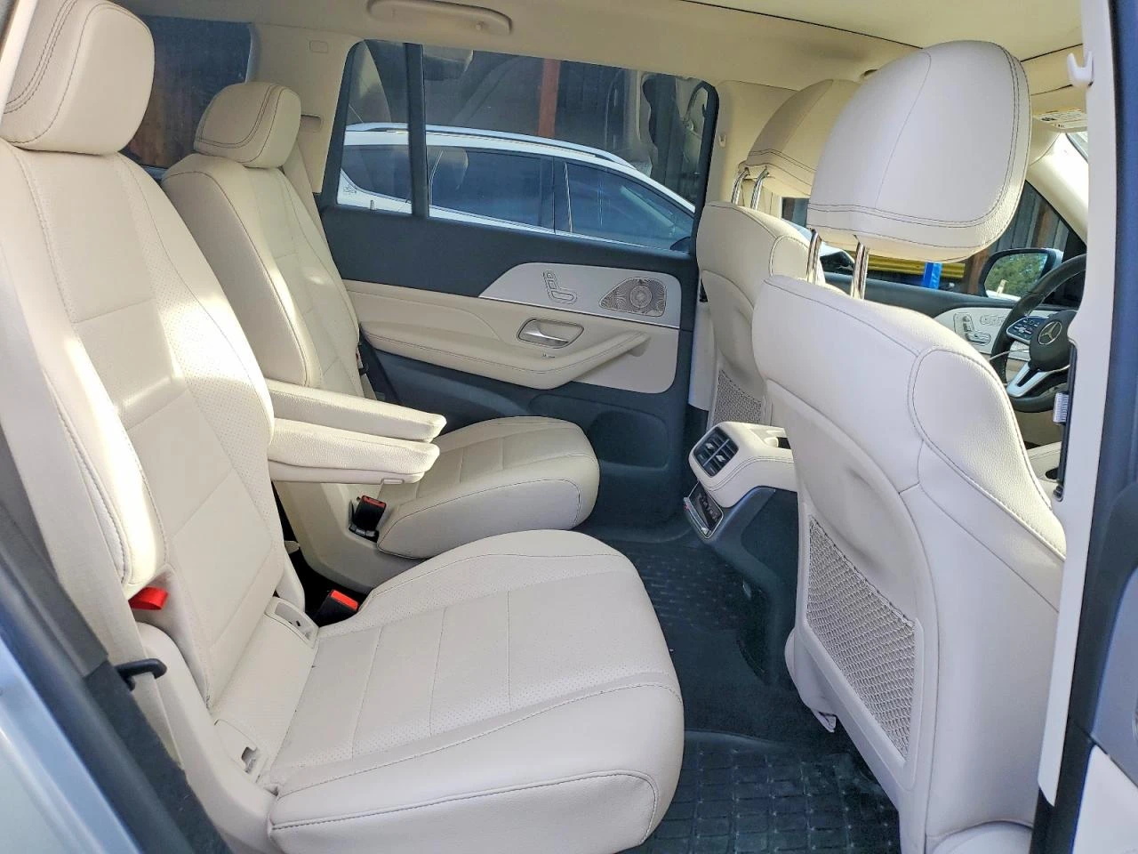 Mercedes-Benz GLS 450 3.0l 4Matic, снимка 11 - Автомобили и джипове - 54705208