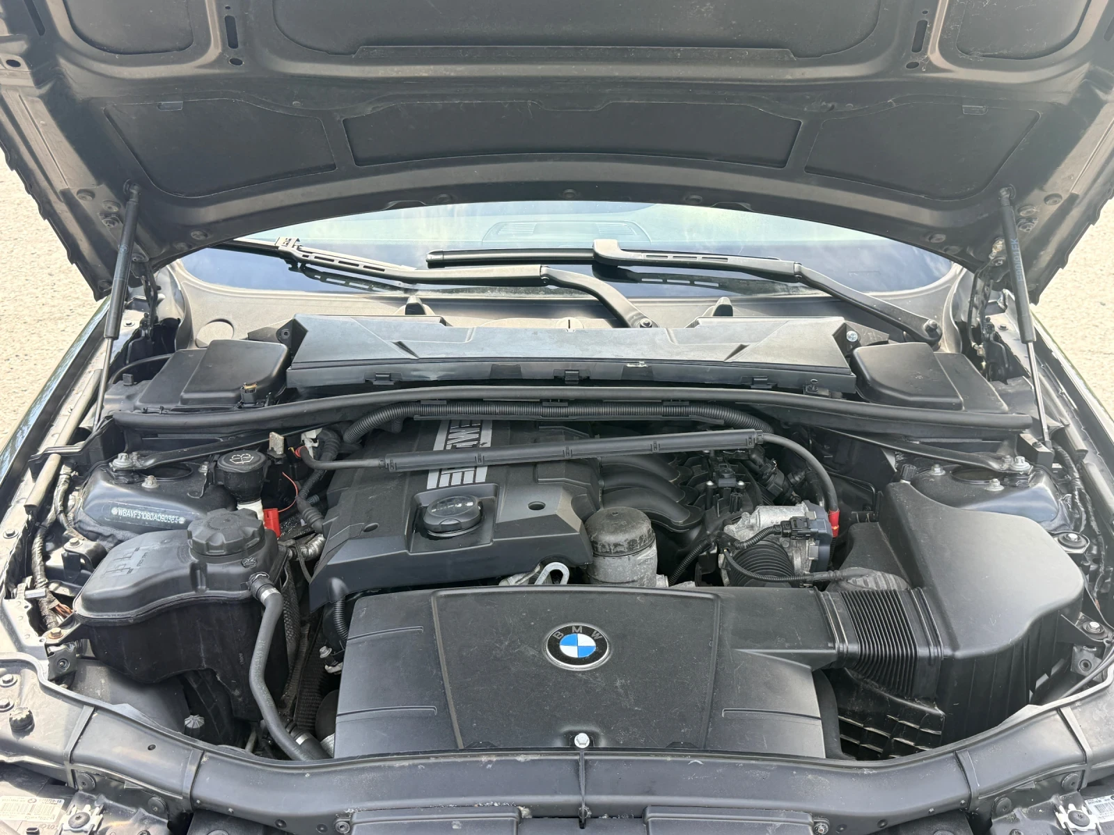 BMW 316 BMW - E90, снимка 15 - Автомобили и джипове - 54923775
