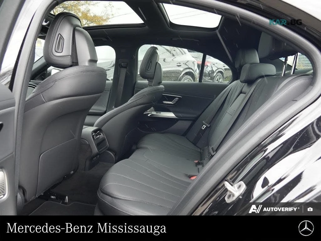 Mercedes-Benz E 350 * 4MATIC* АвтоКредит * (ЦЕНА ДО БГ), снимка 16 - Автомобили и джипове - 55063020