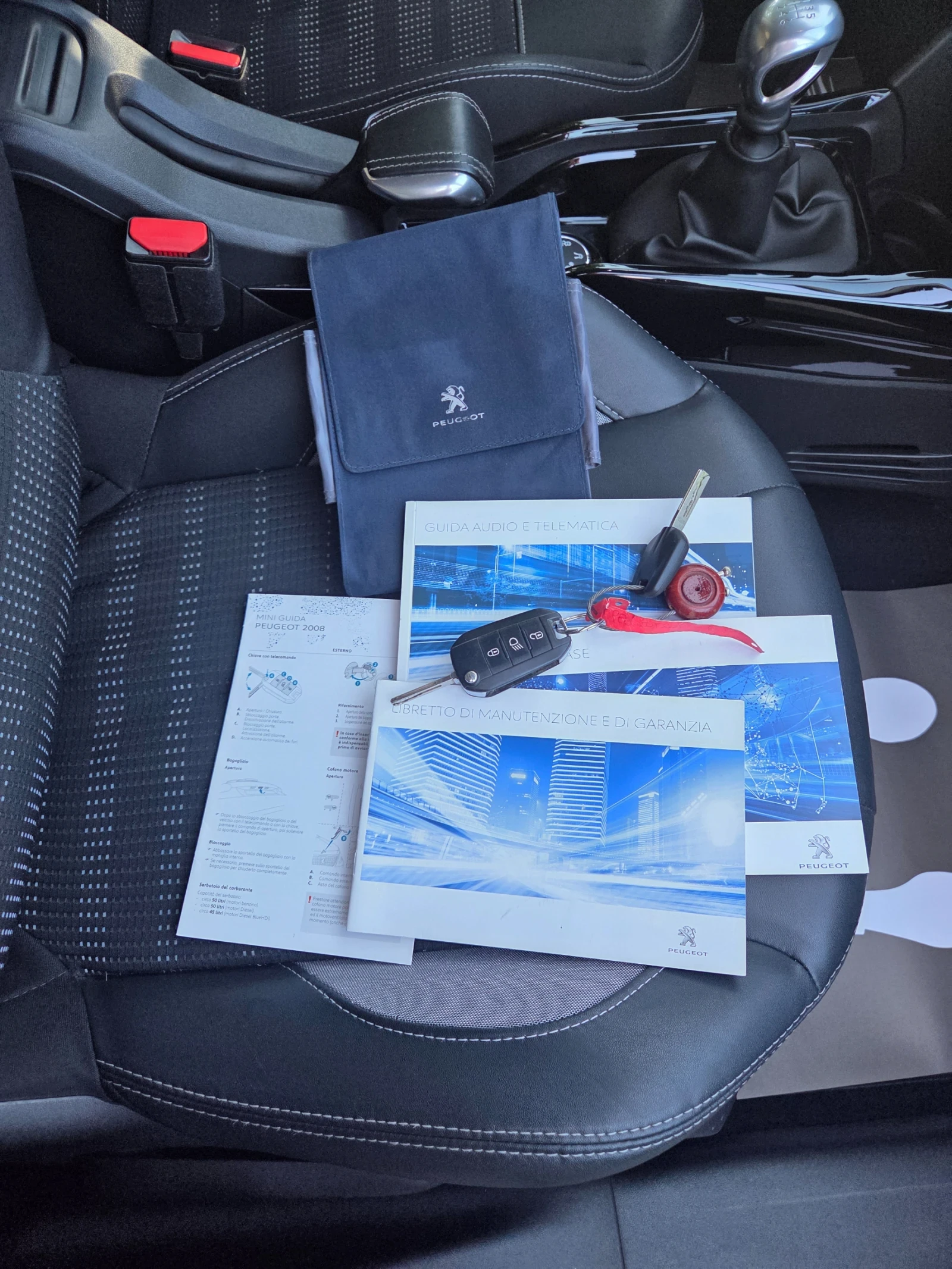 Peugeot 2008 1.6HDI 120ps FACE-LIFT, снимка 17 - Автомобили и джипове - 55306213
