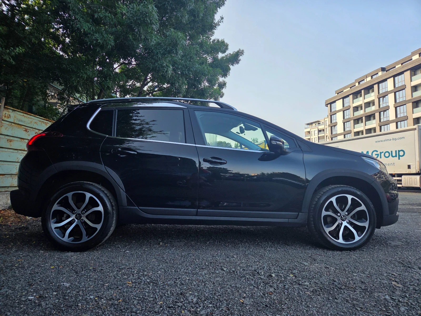 Peugeot 2008 1.6HDI 120ps FACE-LIFT, снимка 5 - Автомобили и джипове - 55306213