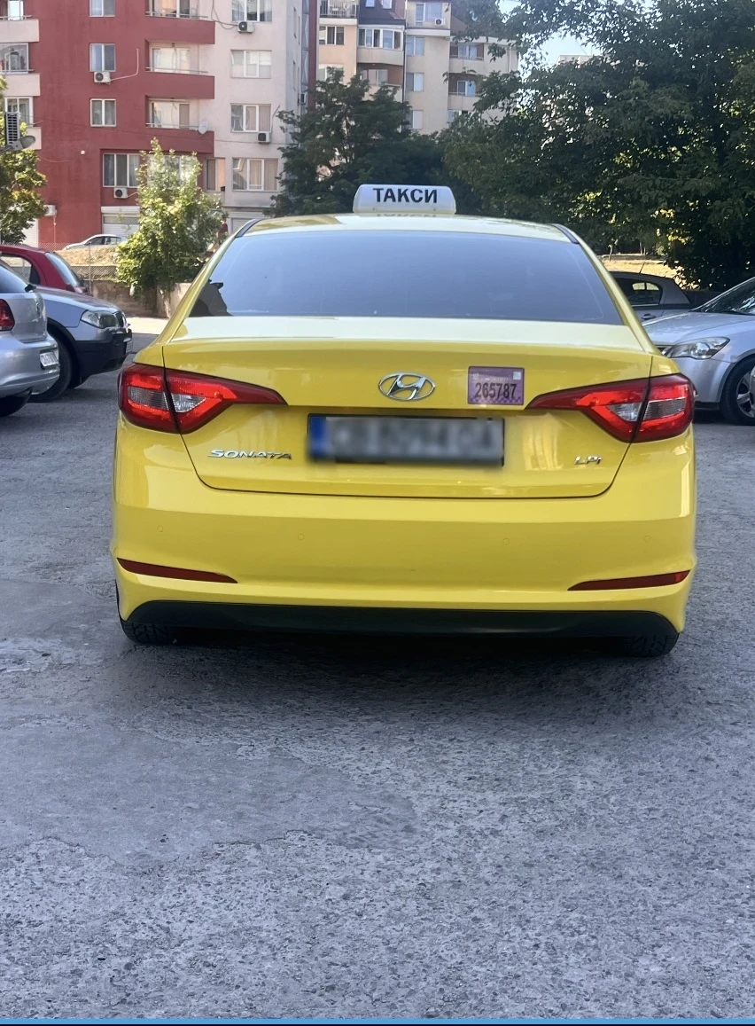 Hyundai Sonata 2.0Газ, Течна фаза, снимка 5 - Автомобили и джипове - 55544982