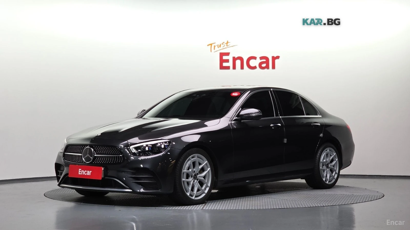 Mercedes-Benz E 220 d/4MATIC/AMG-LINE/SUNROOF/HEAD-UP