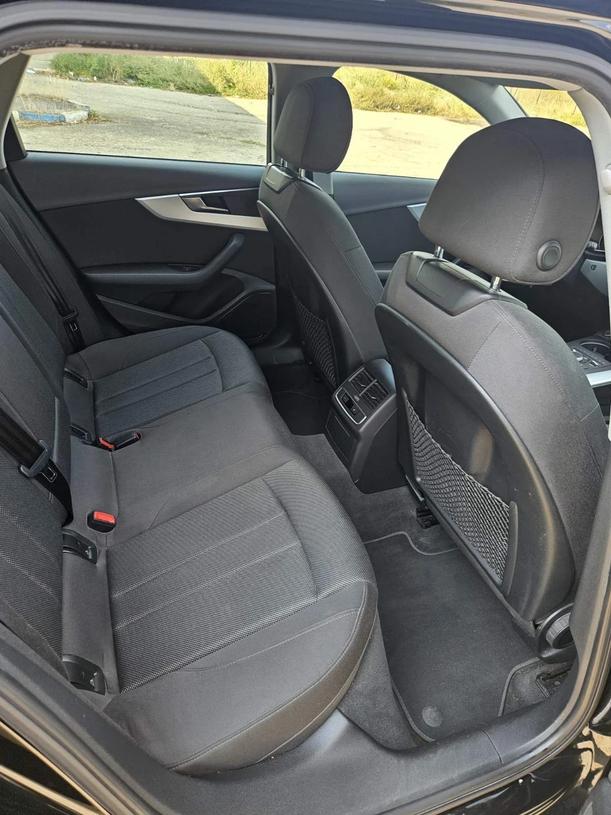 Audi A4, снимка 15 - Автомобили и джипове - 55983253
