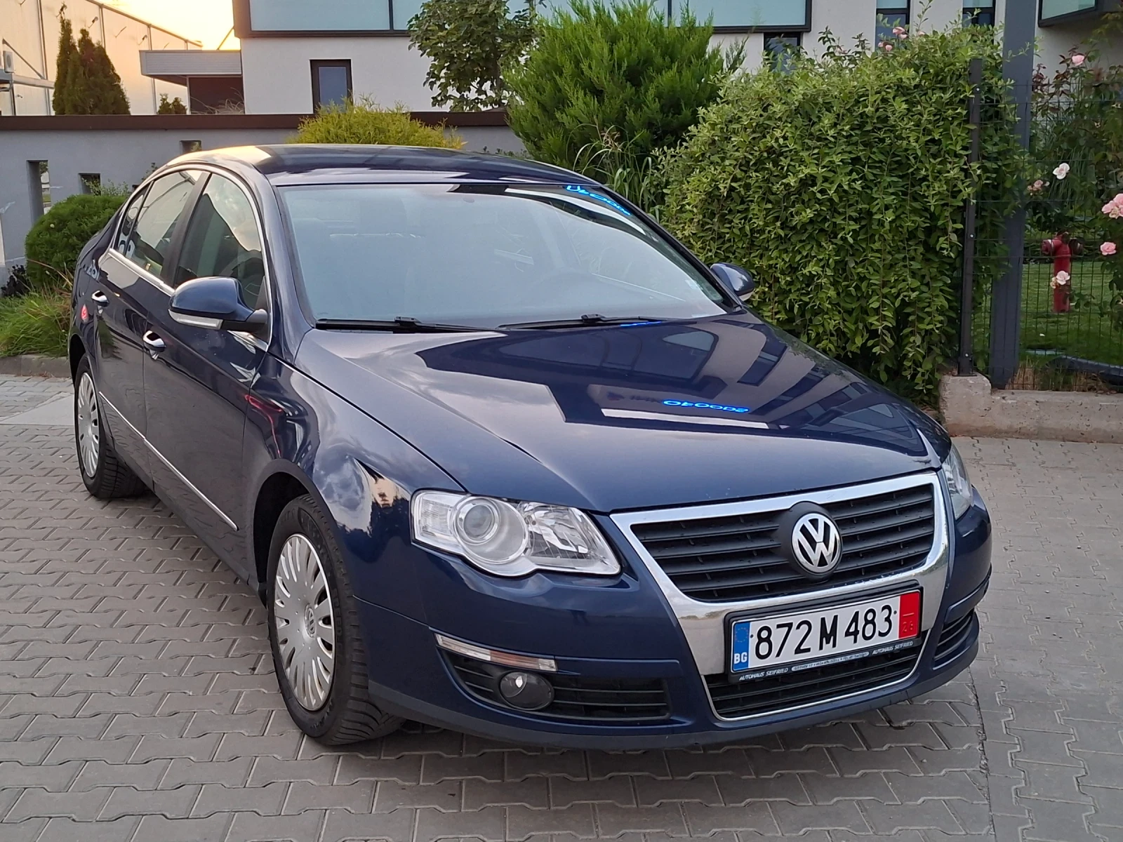 VW Passat 1.9TDI* (105кс)* * NAVI* * НОВ ВНОС* * , снимка 8 - Автомобили и джипове - 55944416