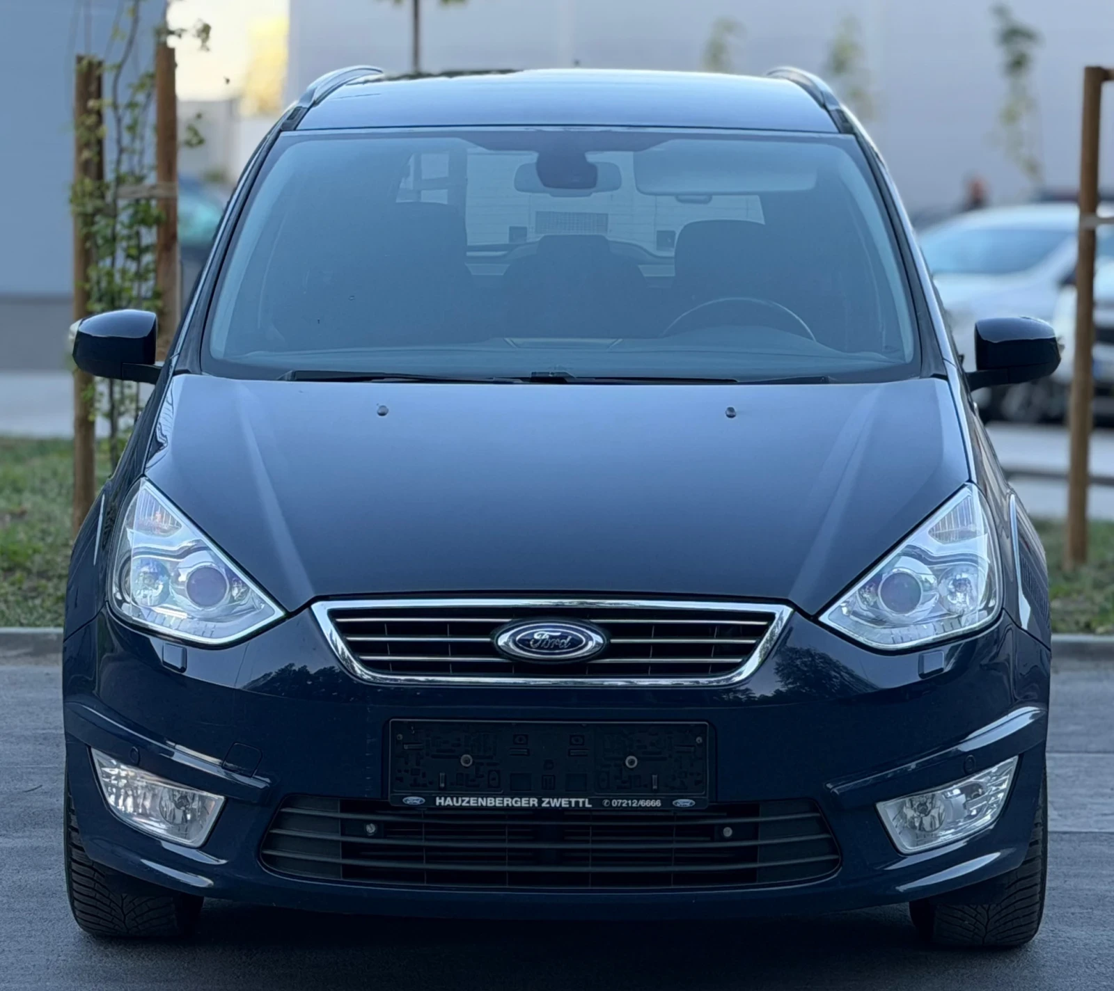 Ford Galaxy 2.0TDCi 140кс Навигация Ксенон FaceLift, снимка 2 - Автомобили и джипове - 55954636