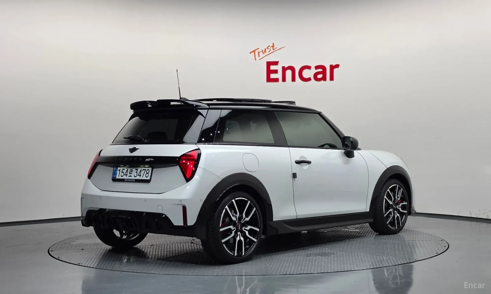 Mini Cooper JCW* TOP CENA* PROVERKA NA MQSTO* , снимка 2 - Автомобили и джипове - 56266368