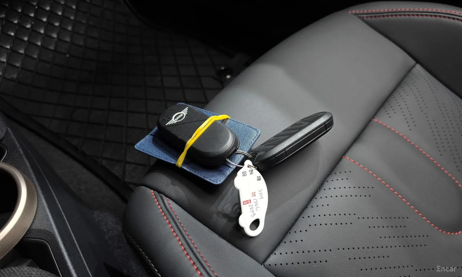 Mini Cooper JCW* TOP CENA* PROVERKA NA MQSTO* , снимка 15 - Автомобили и джипове - 56266368