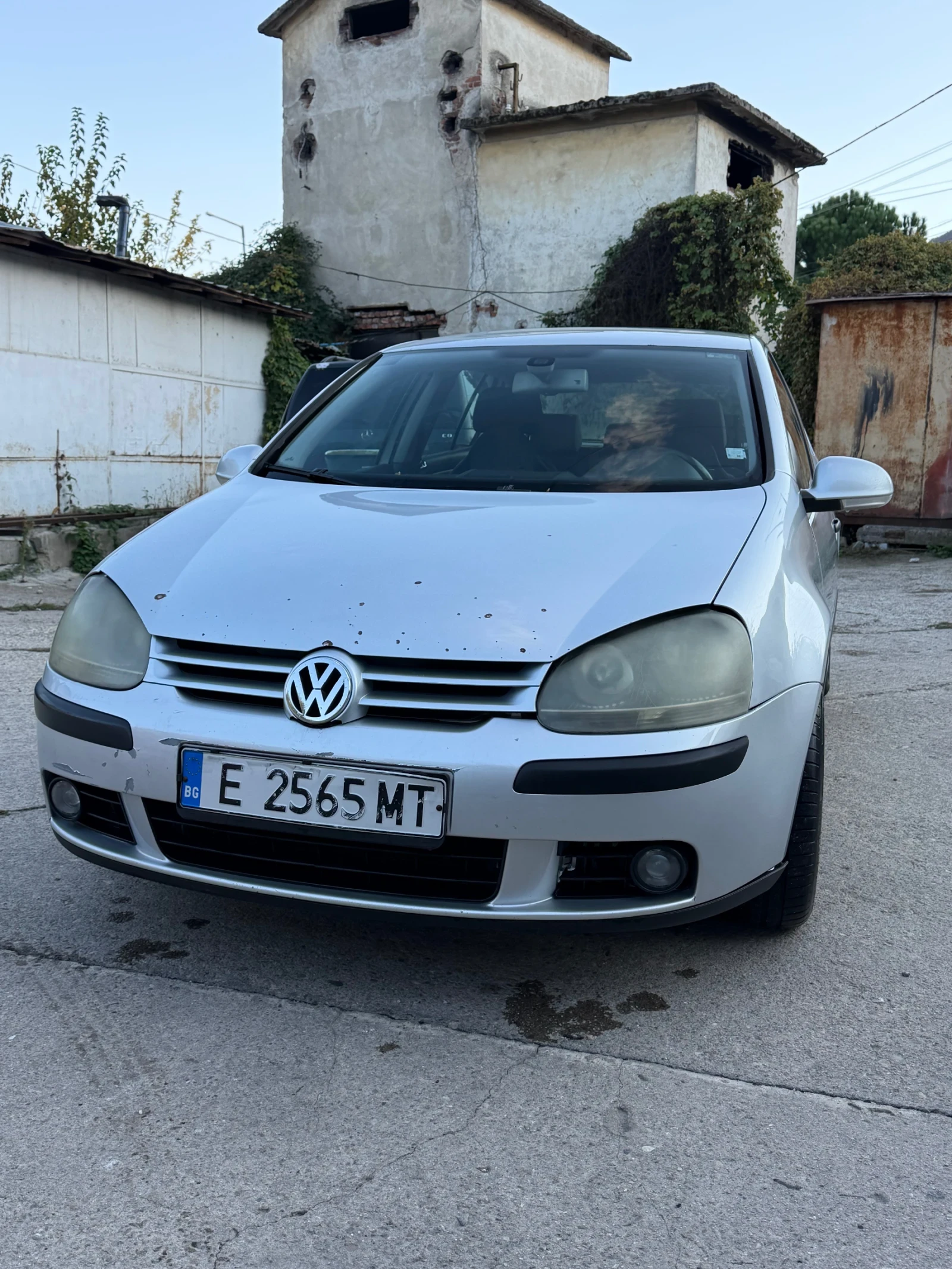 VW Golf