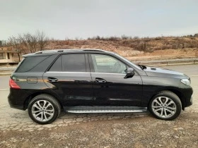 Mercedes-Benz GLE 250 9G/4matik/Panorama/LED, снимка 3