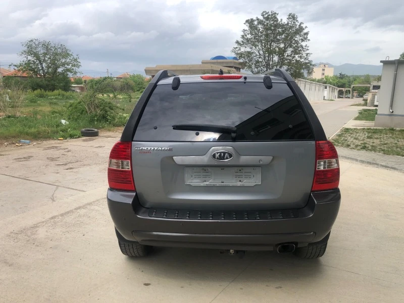 Kia Sportage, снимка 4 - Автомобили и джипове - 45335645