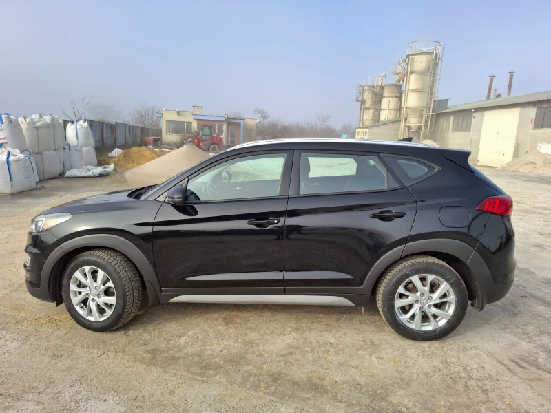 Hyundai Tucson 5000, снимка 2 - Автомобили и джипове - 48626909