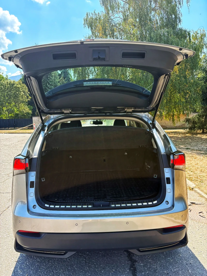 Lexus NX 300h, снимка 5 - Автомобили и джипове - 52486405