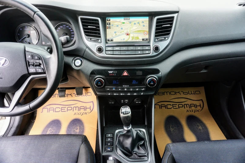 Hyundai Tucson 1.7 CRDI COMFORT PLUS PACK, снимка 9 - Автомобили и джипове - 52011415