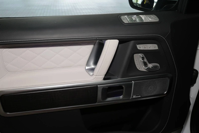 Mercedes-Benz G 500 AMG Final Edition, снимка 6 - Автомобили и джипове - 52118003