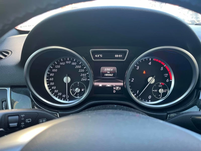 Mercedes-Benz ML 350 * BlueTEC * CARFAX * ЦЕНА ДО БГ, снимка 9 - Автомобили и джипове - 53053400