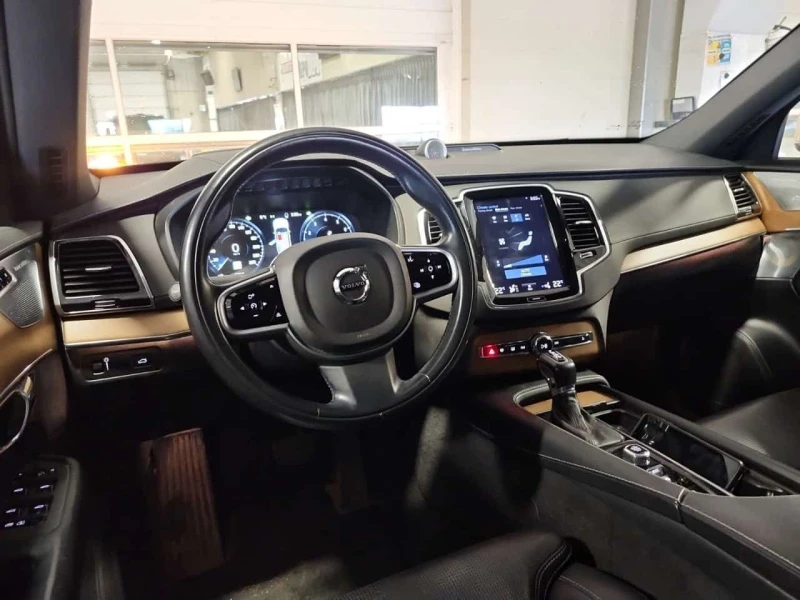Volvo Xc90  INSCRIPTION /CARFAX /Подгрев/Панорама/Памет, снимка 8 - Автомобили и джипове - 53541835
