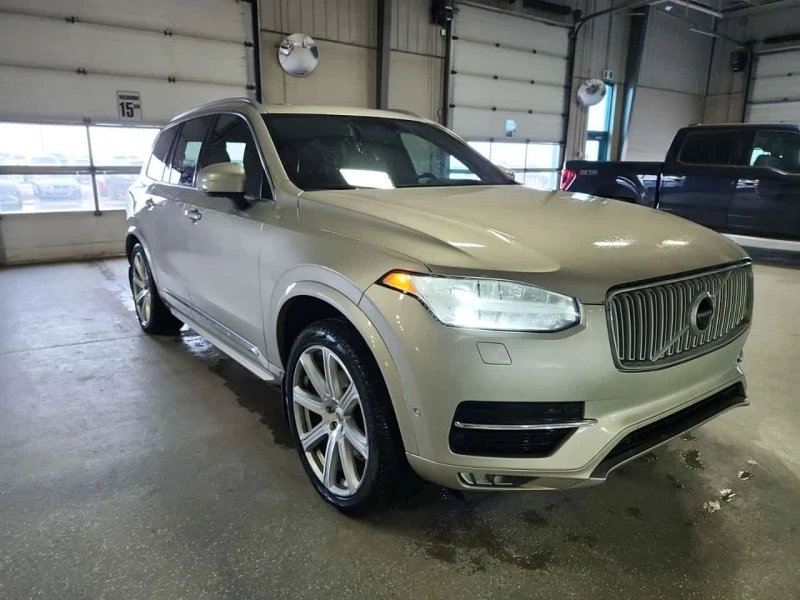 Volvo Xc90  INSCRIPTION /CARFAX /Подгрев/Панорама/Памет, снимка 2 - Автомобили и джипове - 53541835