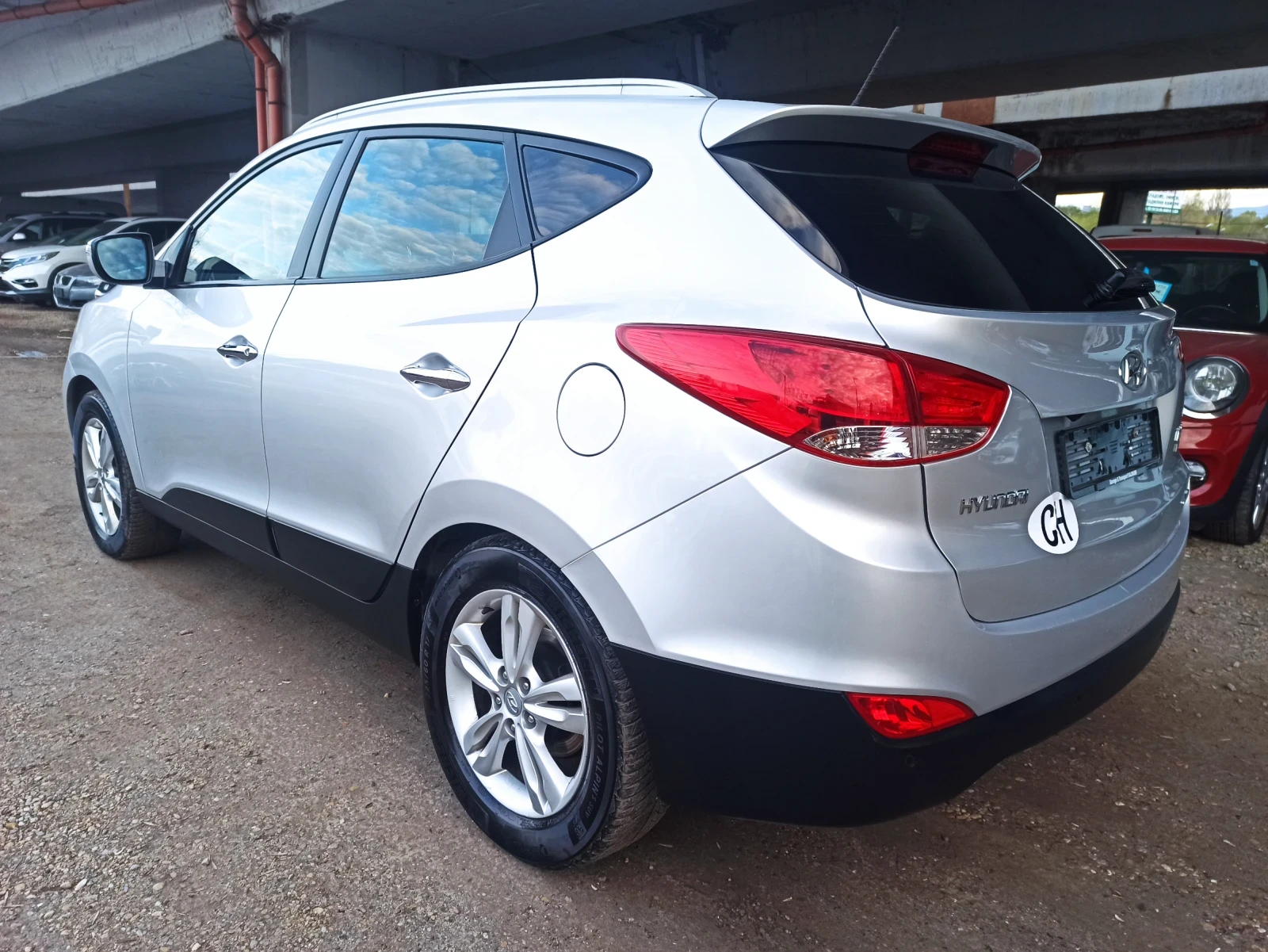 Hyundai IX35  ПАНОРАМА, KAMERA, НАВИГАЦИЯ  - изображение 10