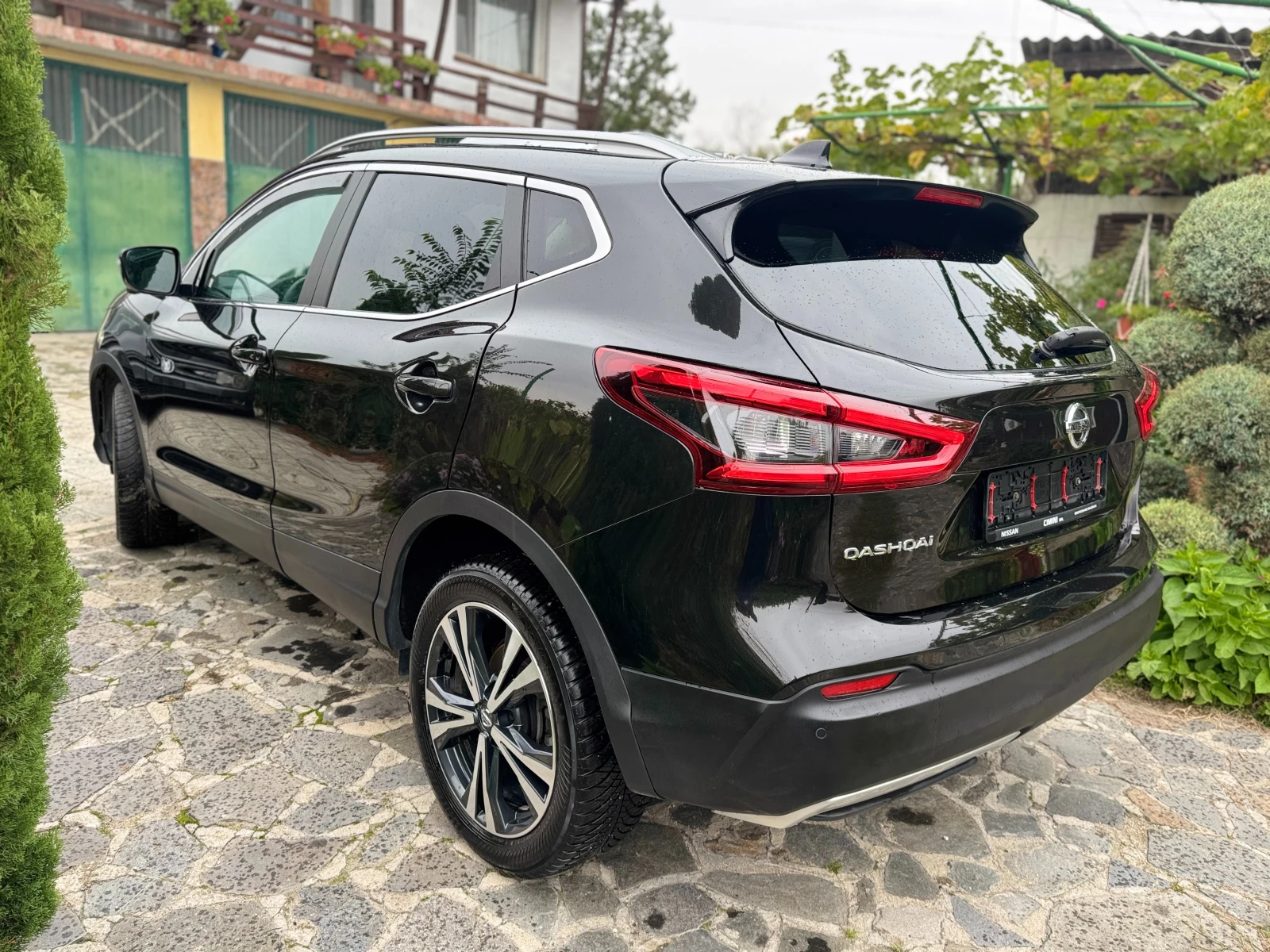 Nissan Qashqai 1.6DCi N-Connecta - изображение 5