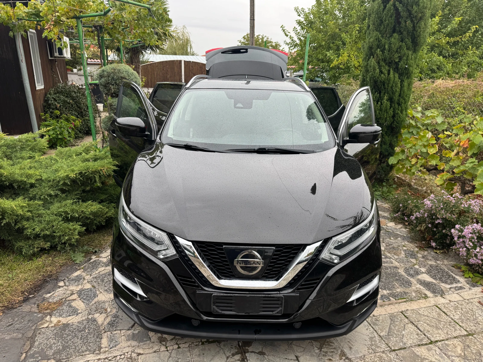 Nissan Qashqai 1.6DCi N-Connecta - изображение 7
