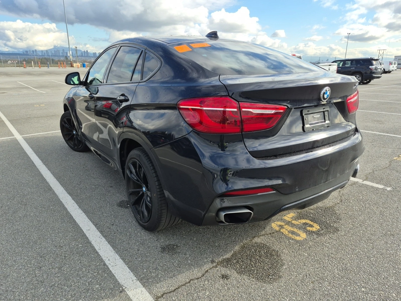 BMW X6 35i * M ПАКЕТ * HEAD UP * HK * СЕРВИЗНА ИСТОРИЯ * , снимка 4 - Автомобили и джипове - 54116872