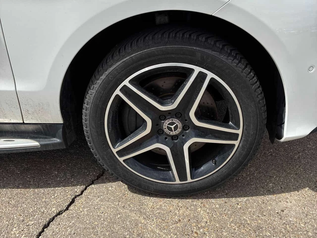 Mercedes-Benz GLE 400 4MATIC* HARMAN/KARDON* PANO* ПОДГРЕВИ* , снимка 7 - Автомобили и джипове - 54577887